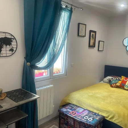 Cozy Appartamento Montrouge